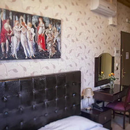 Hotel Dias 4*