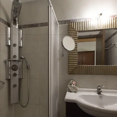 Dias 4* نافبليو