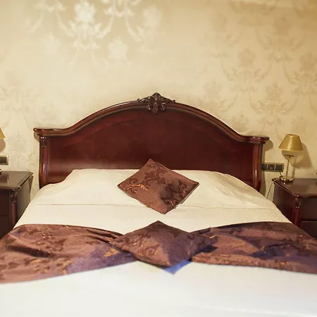 Dias Hotel 4*