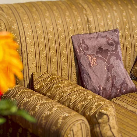 Dias 4* نافبليو