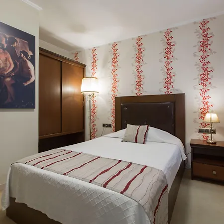 Dias Nafplio