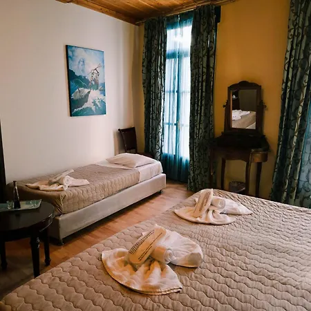 Dias Hotel 4*