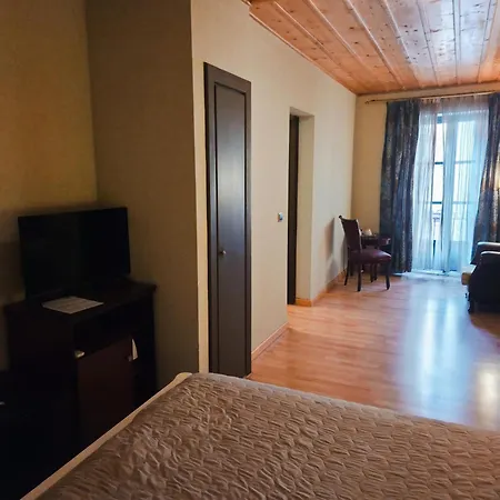 Dias Hotel 4*